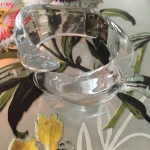 Vintage Deco Era Modernist Hinged Lucite Bracelet